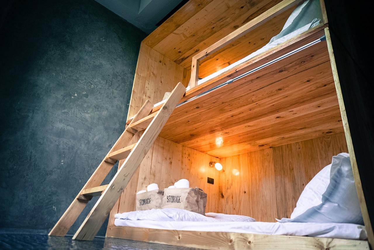 Hostel M.j. Gallery Poshtel *